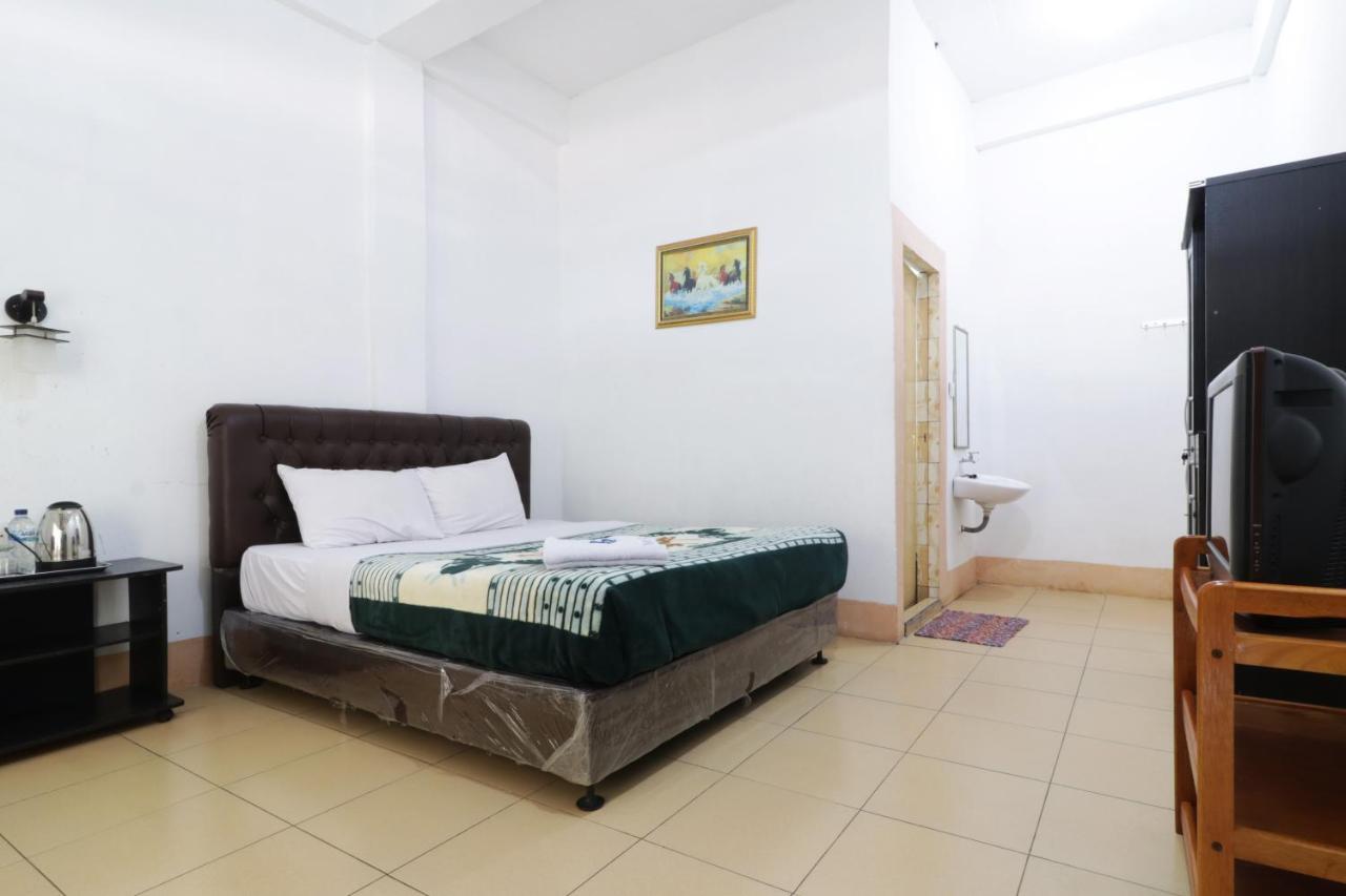 Villa Keluarga Bre Batunanggar เบอราสตากี ภายนอก รูปภาพ