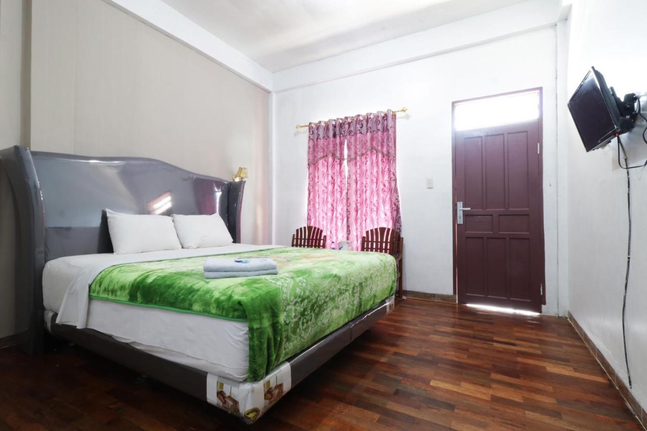 Villa Keluarga Bre Batunanggar เบอราสตากี ภายนอก รูปภาพ